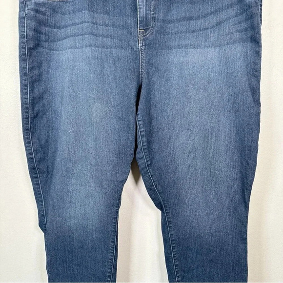 Torrid Womens Size 24T Super Stretch Jeggings WomensShort High Rise Jeans Denim - Picture 7 of 16